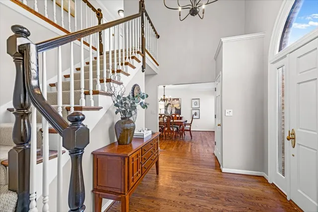 $979,000 | 304 Surrey Lane, Lincolnshire, IL 60045