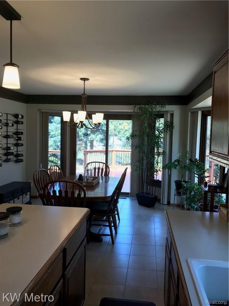 1154 Covington Pl Drive Rochester, MI 48309 - Photo 21 of 32 IMG_0320.JPG