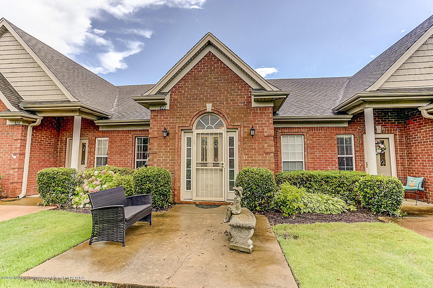 822 Cardinal Lane Hernando, MS 38632 - Photo 1 of 22 G22A9505_6_7_8_9