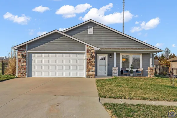 $315,000 | 6100 Southwest 4th Street, Topeka, KS 66615