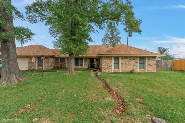 $320,000 | 28 Sunnybrook Lane, Haughton, LA 71037