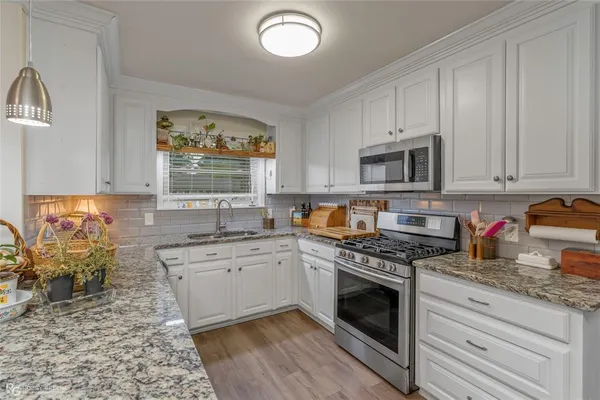 $320,000 | 28 Sunnybrook Lane, Haughton, LA 71037