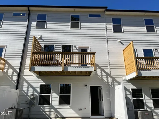 $2,100 | 3012 Evertonian Place, Durham, NC 27703