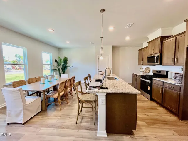 $2,100 | 3012 Evertonian Place, Durham, NC 27703