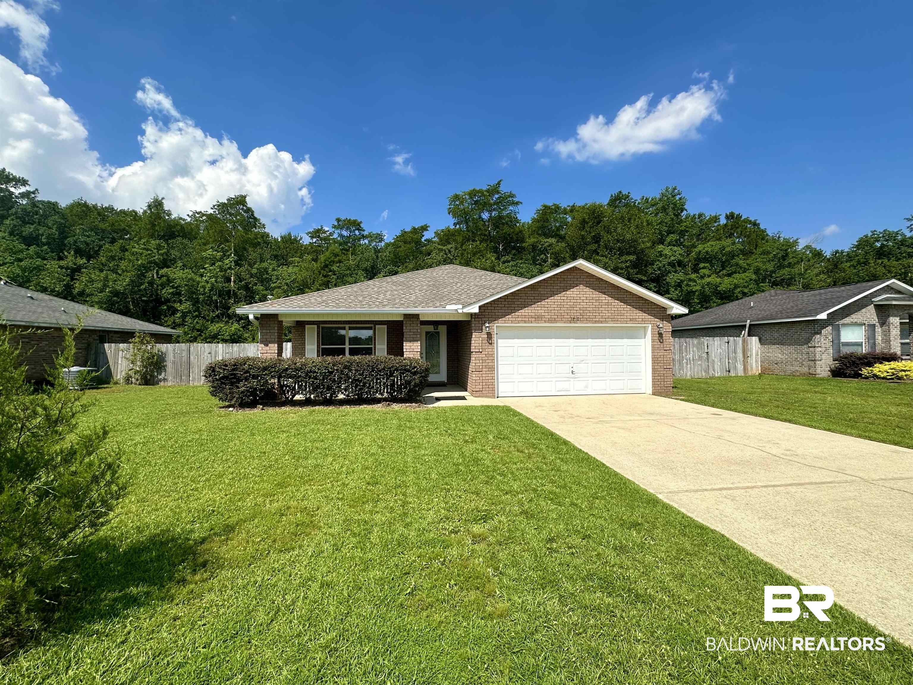 1810 Bay Street Foley, AL 36535 - Photo 1 of 17