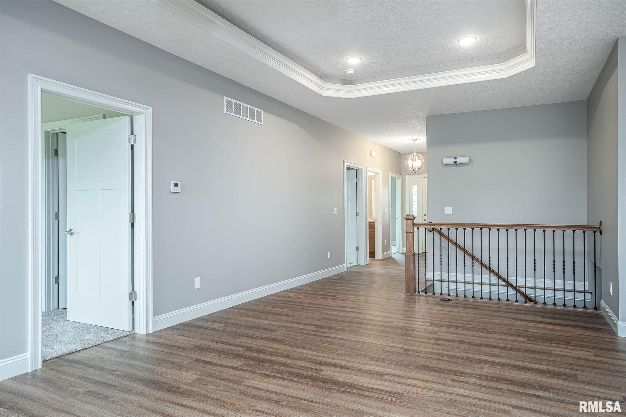 567 Kevin Road Blue Grass, IA 52726 - Photo 8 of 15 Gallery Image 8