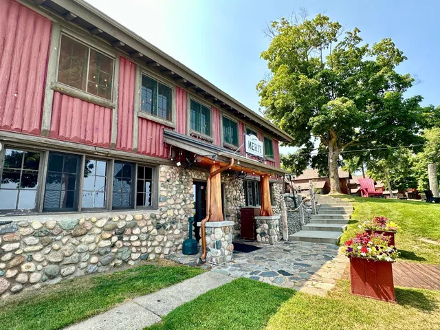 $320,000 | 6946 Beach View Lane Northwest, Unit 2102&3, Walker, MN 56484