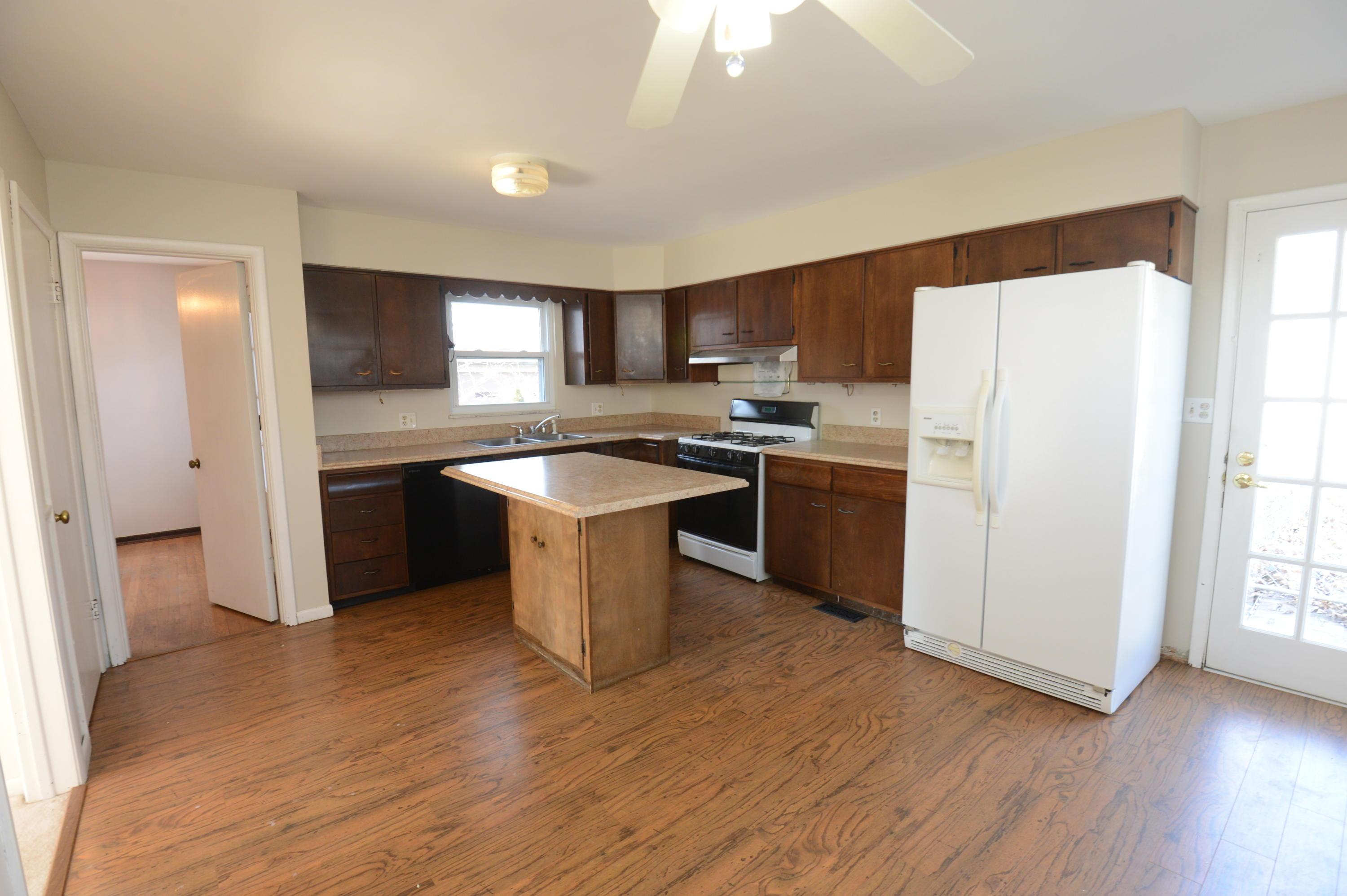 2664 Swansea Road Columbus, OH 43221 - Photo 23 of 46