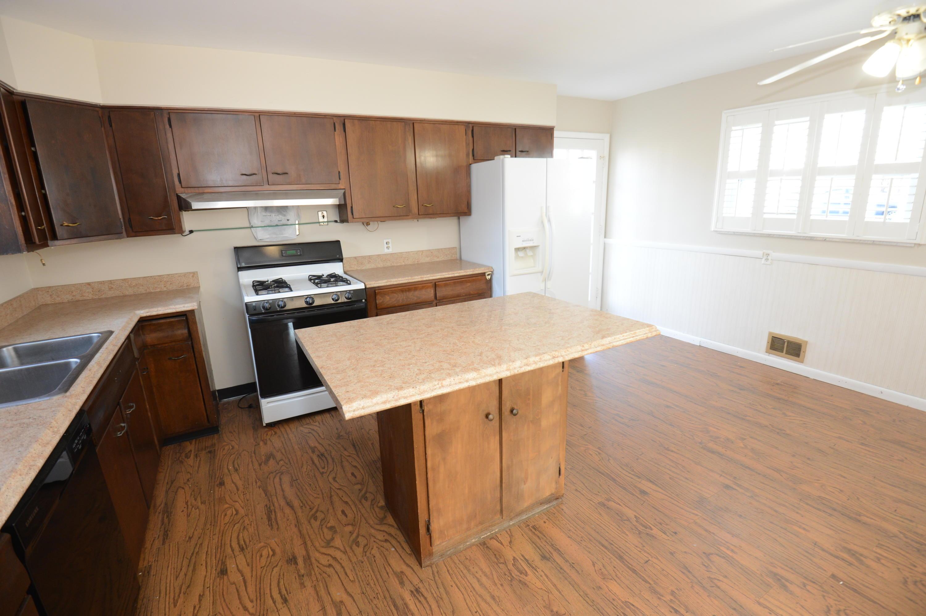 2664 Swansea Road Columbus, OH 43221 - Photo 32 of 46