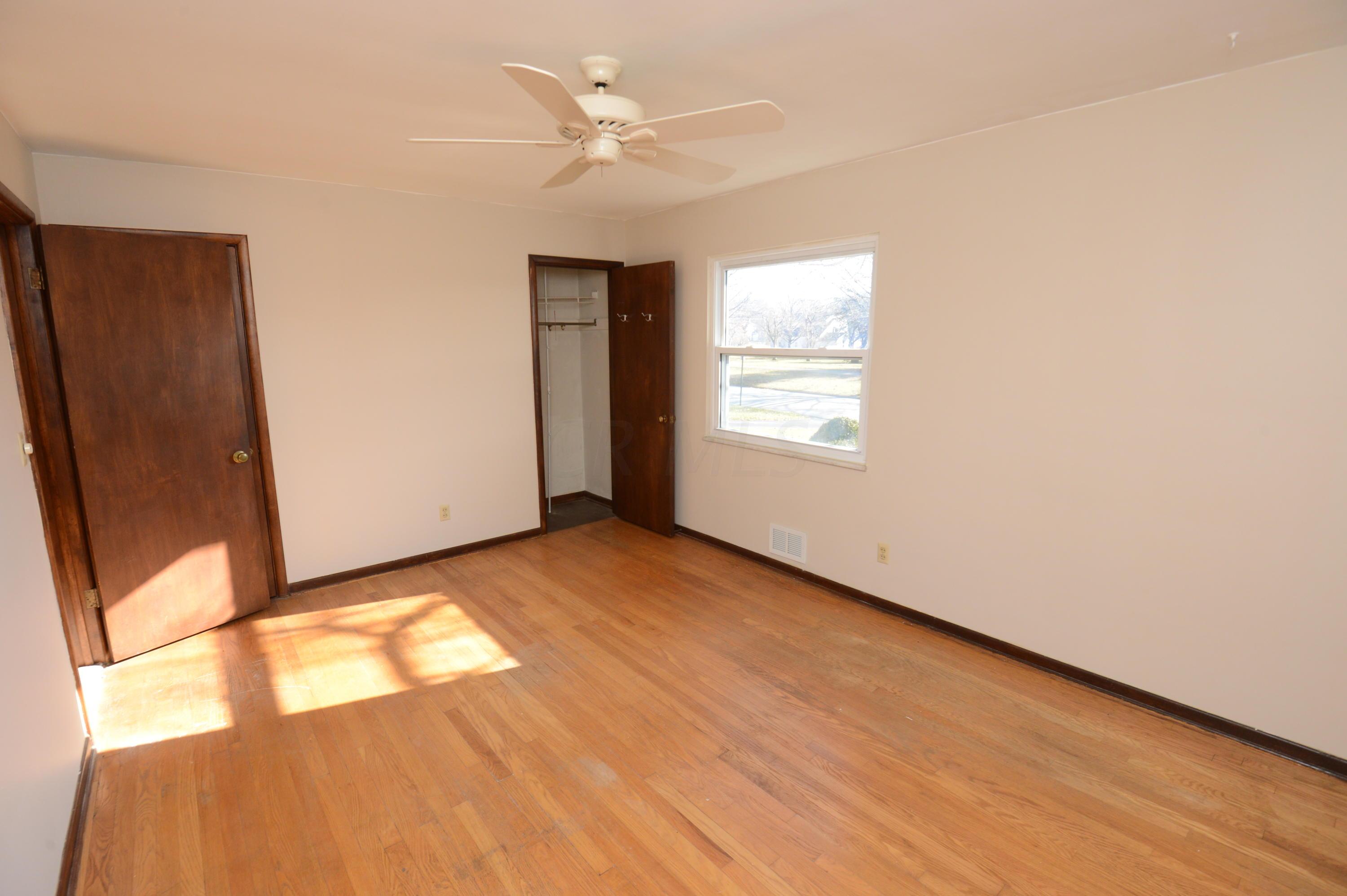 2664 Swansea Road Columbus, OH 43221 - Photo 38 of 46