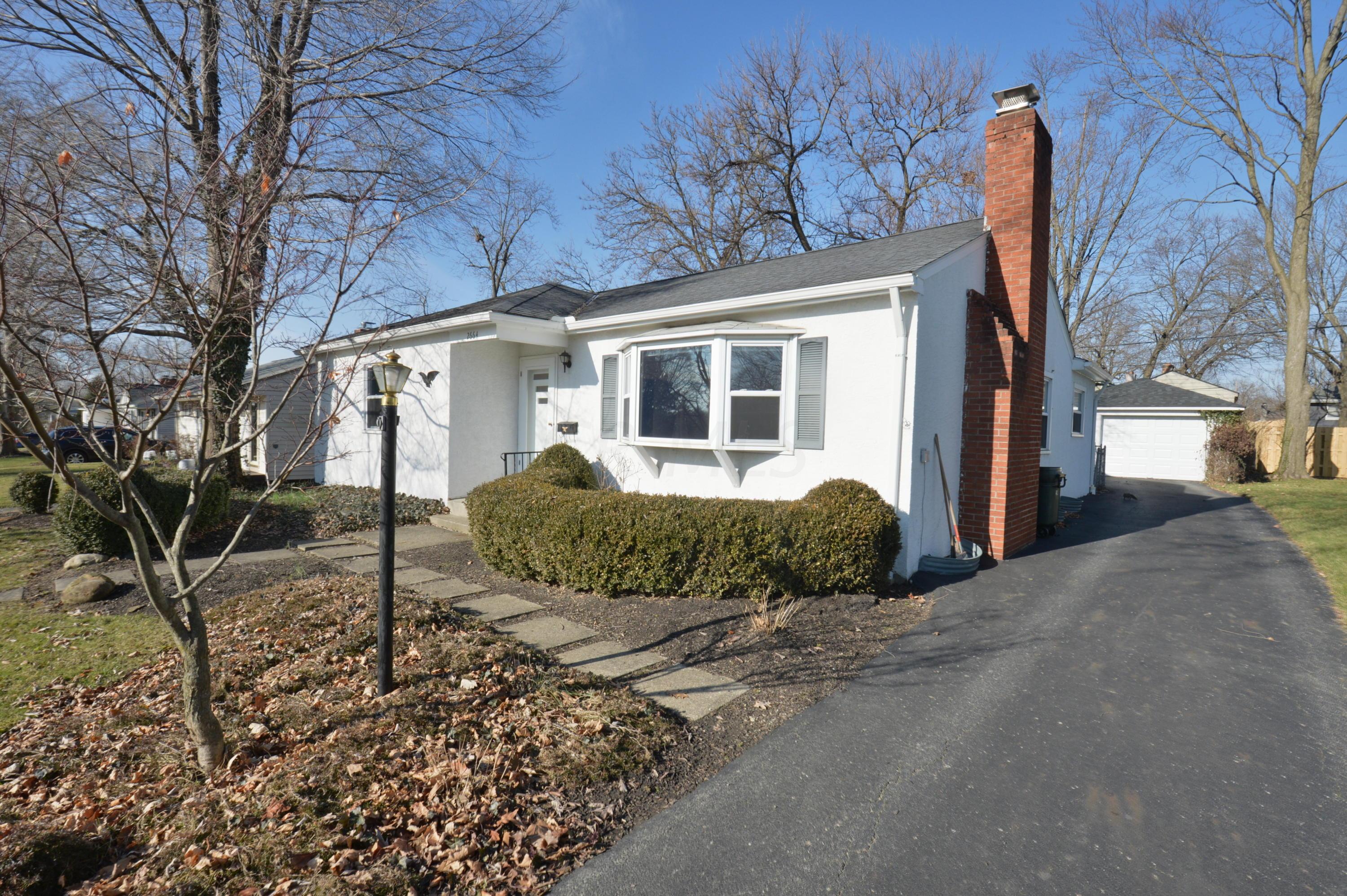 2664 Swansea Road Columbus, OH 43221 - Photo 9 of 46