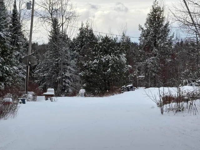 $79,900 | 880 Spring Bridge Road, Greenbush, ME 04418