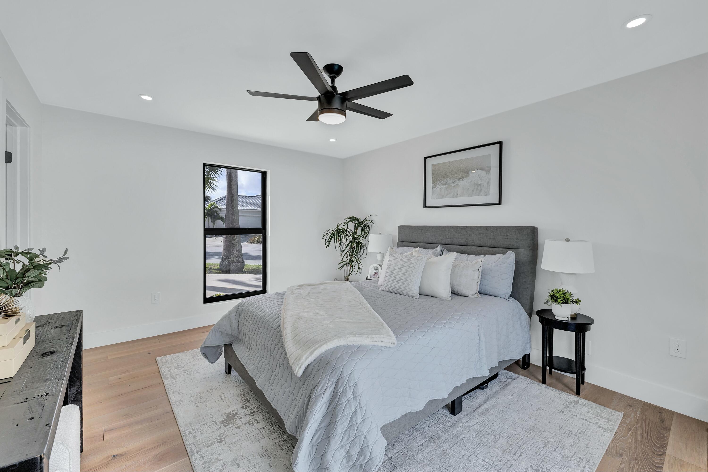1010 Singer Drive Singer Island, FL 33404 - Photo 21 of 59 tempImagegJeqg7