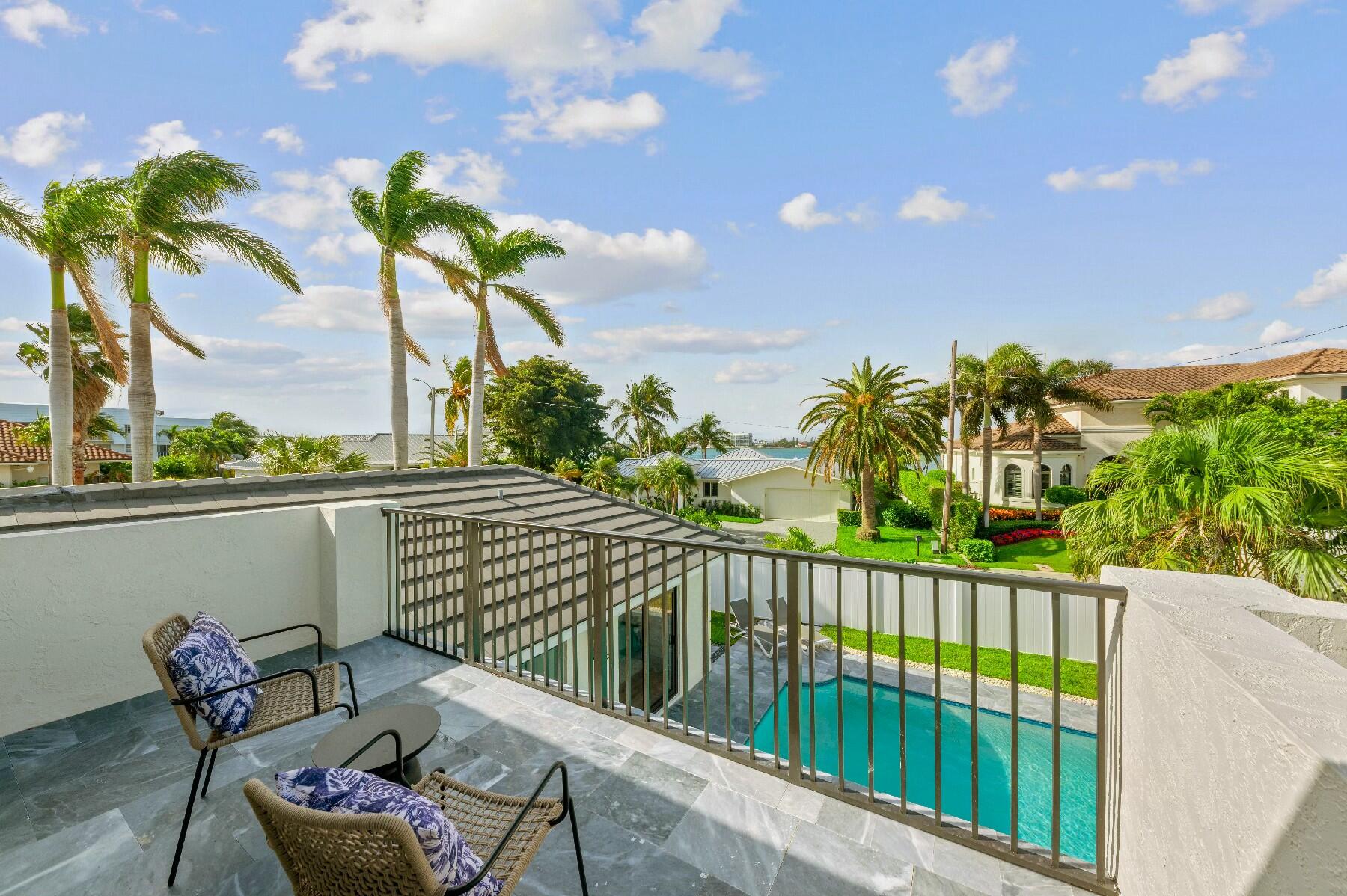 1010 Singer Drive Singer Island, FL 33404 - Photo 37 of 59 tempImagewCZlDP