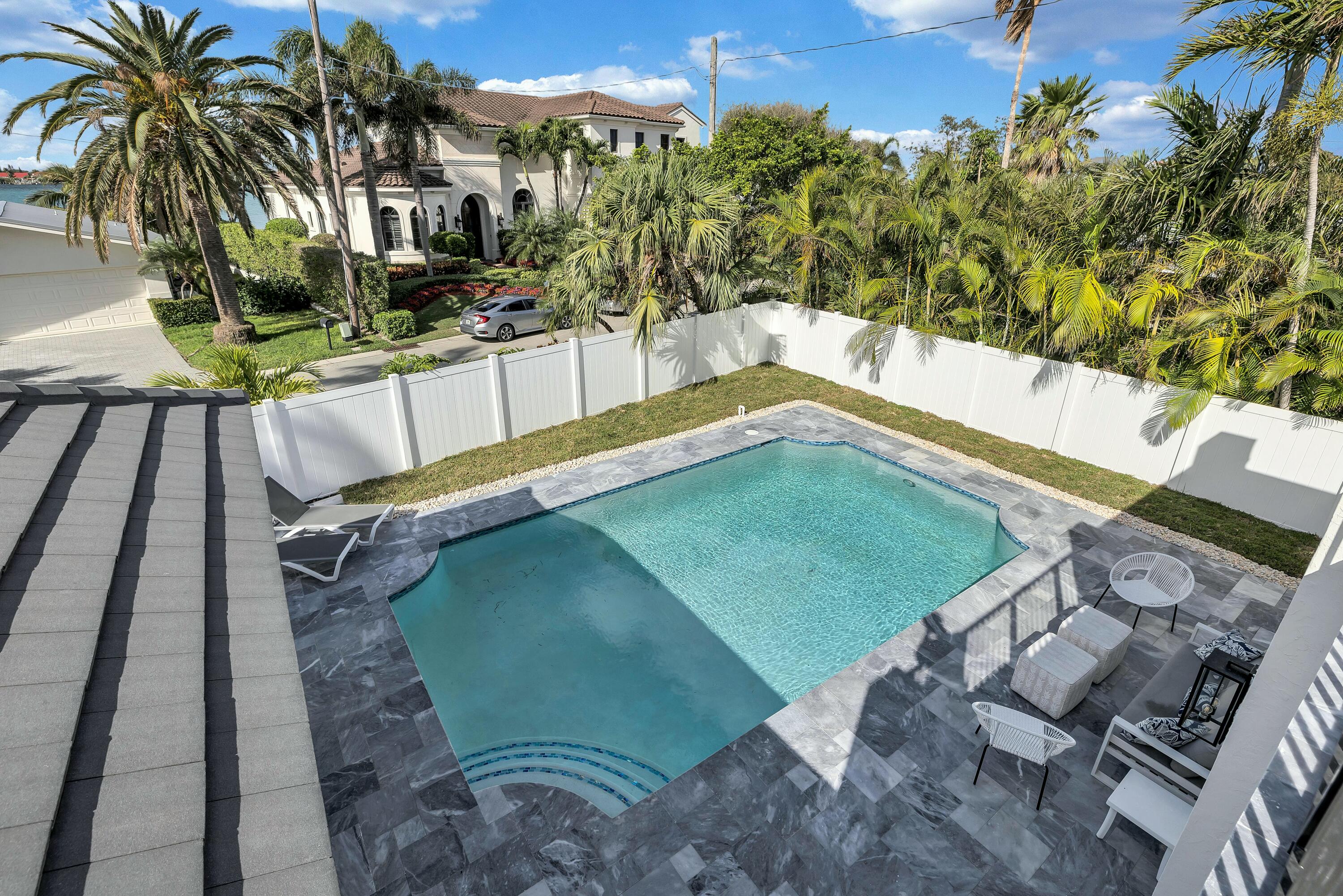 1010 Singer Drive Singer Island, FL 33404 - Photo 39 of 59 tempImager2feXh