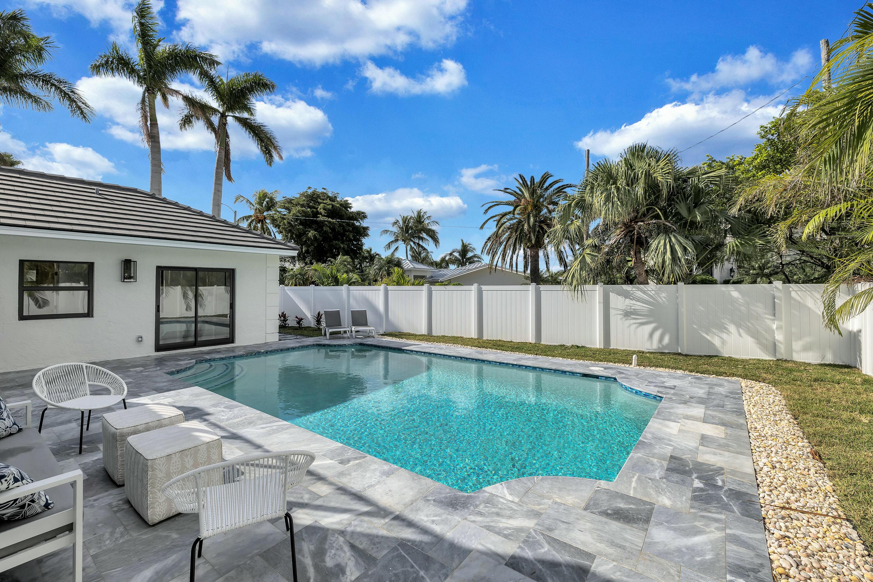 1010 Singer Drive Singer Island, FL 33404 - Photo 44 of 59 tempImage2iTFfD