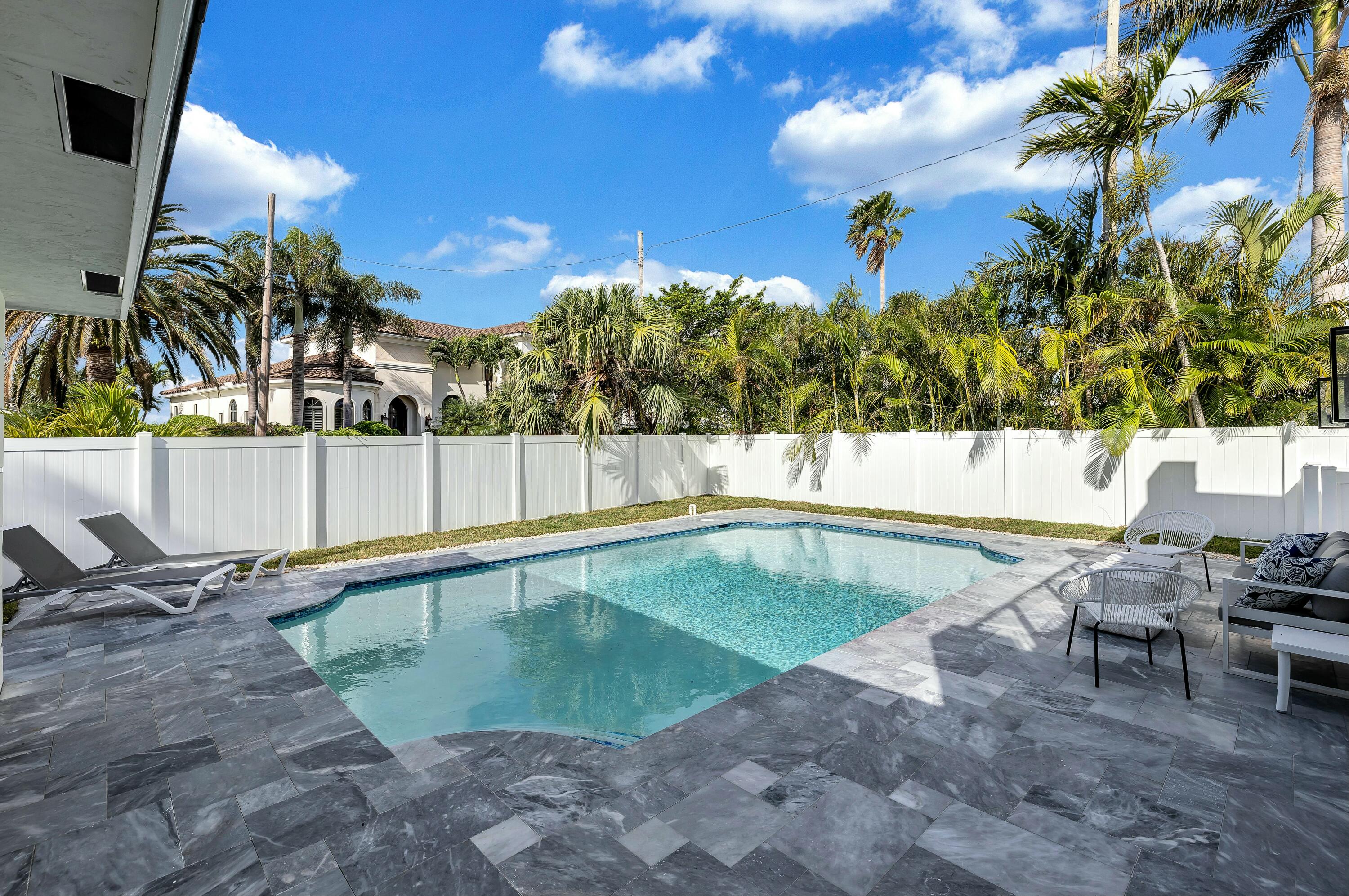 1010 Singer Drive Singer Island, FL 33404 - Photo 45 of 59 tempImageDljKBw