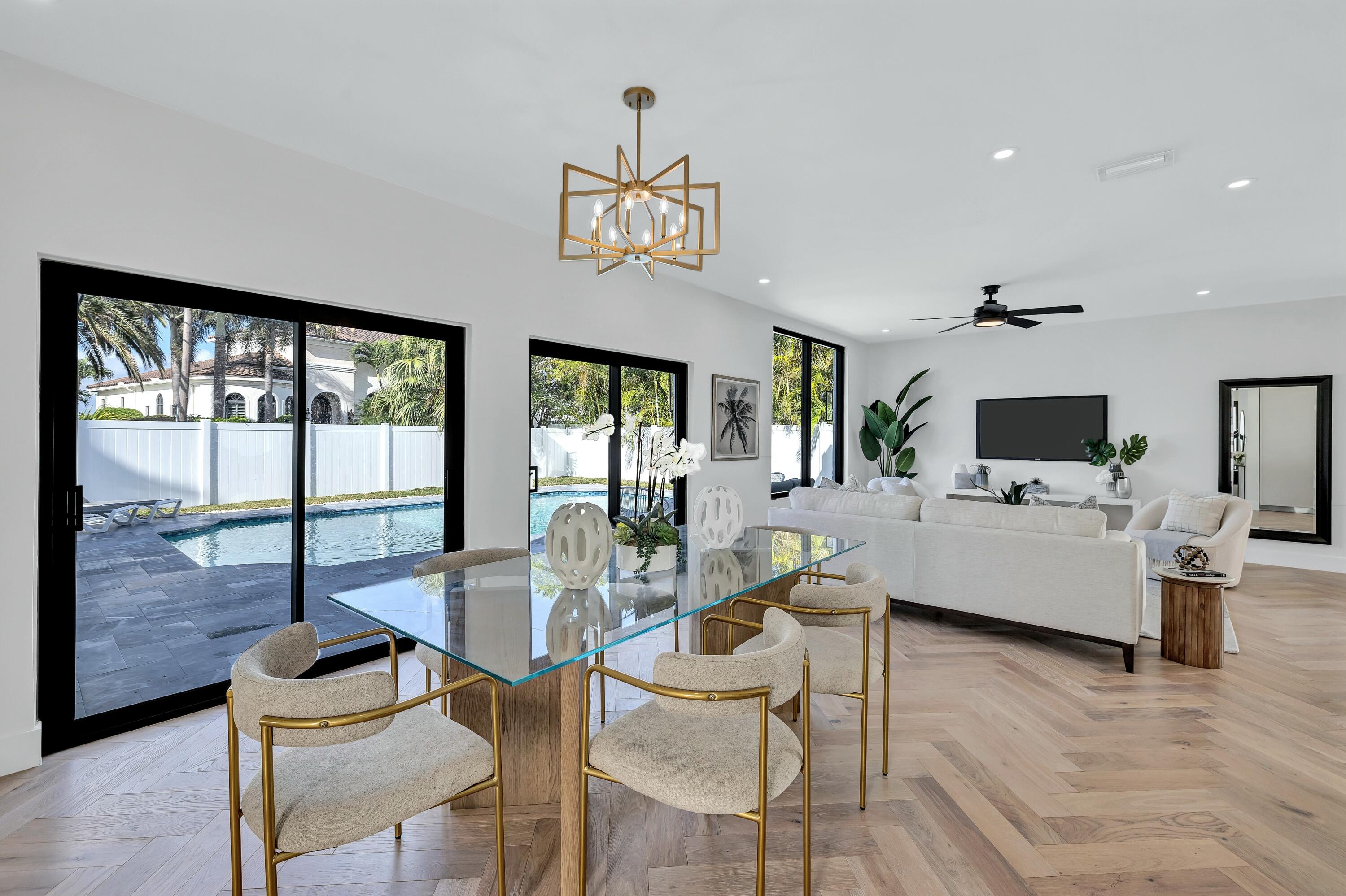 1010 Singer Drive Singer Island, FL 33404 - Photo 5 of 59 tempImageg2kBGY