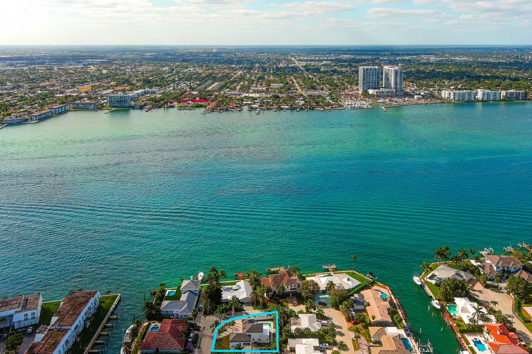 1010 Singer Drive Singer Island, FL 33404 - Photo 59 of 59 tempImageCZBV1K