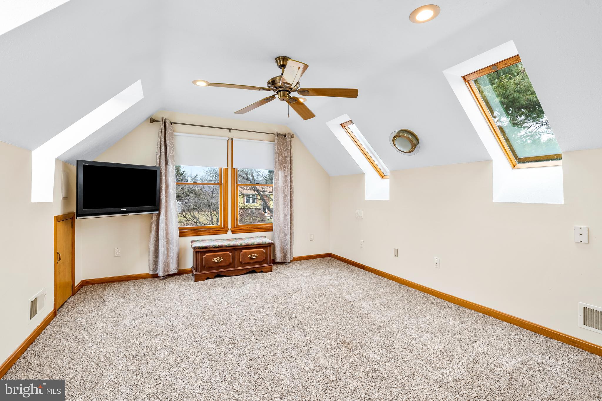 4311 Zircon Road Middletown, MD 21769 - Photo 42 of 71