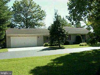40 Sachs Road Gettysburg, PA 17325 - Photo 1 of 1 Gallery Image 1