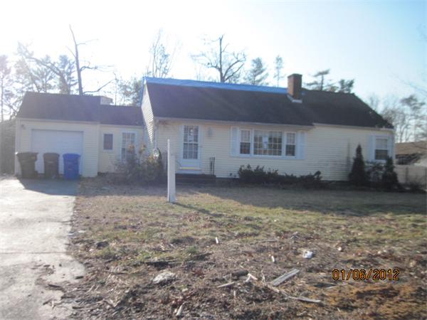 25 Acrebrook Road Springfield, MA 01129 - Photo 1 of 1