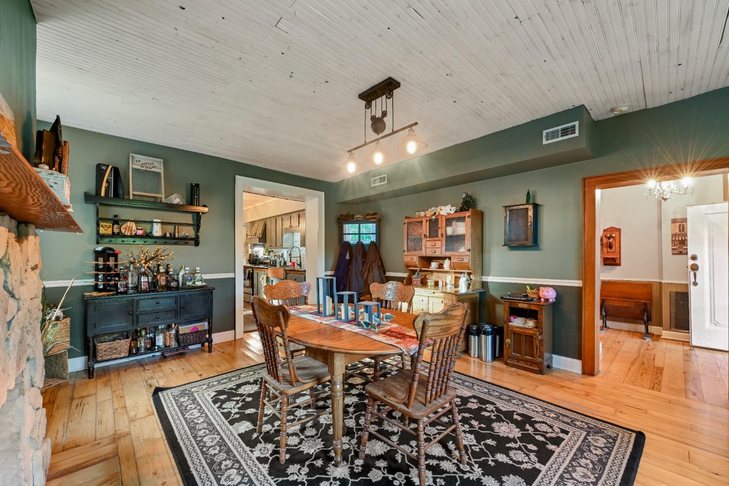 4789 South Cave Hill Road Versailles, IN 47042 - Photo 8 of 48 Gallery Image 8
