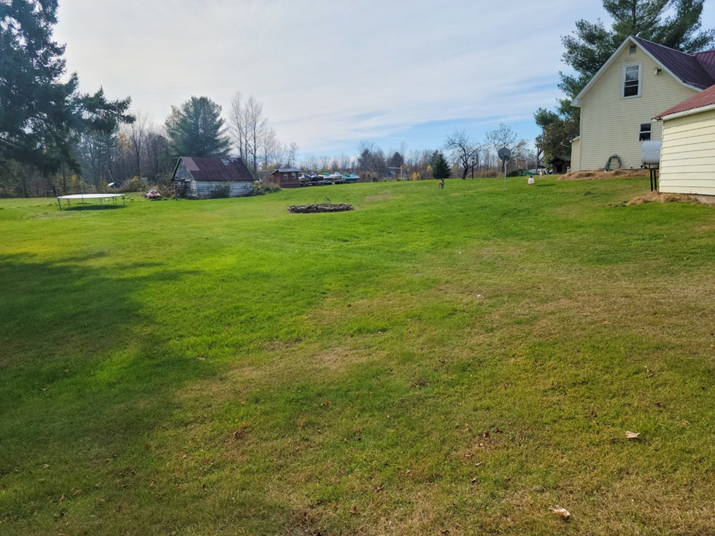 450 Best Road Moira, NY 12957 - Photo 5 of 23