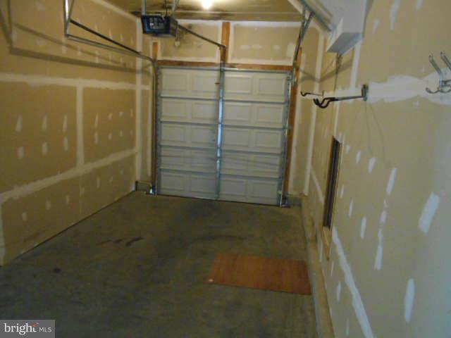 11414 Shane Circle Ridgely, MD 21660 - Photo 2 of 6 Second separated garage