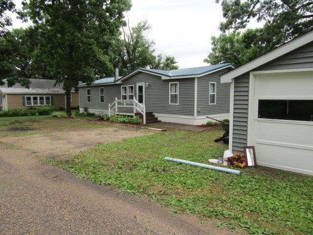 404 River View Road Guttenberg, IA 52052 - Photo 16 of 17 Gallery Image 16