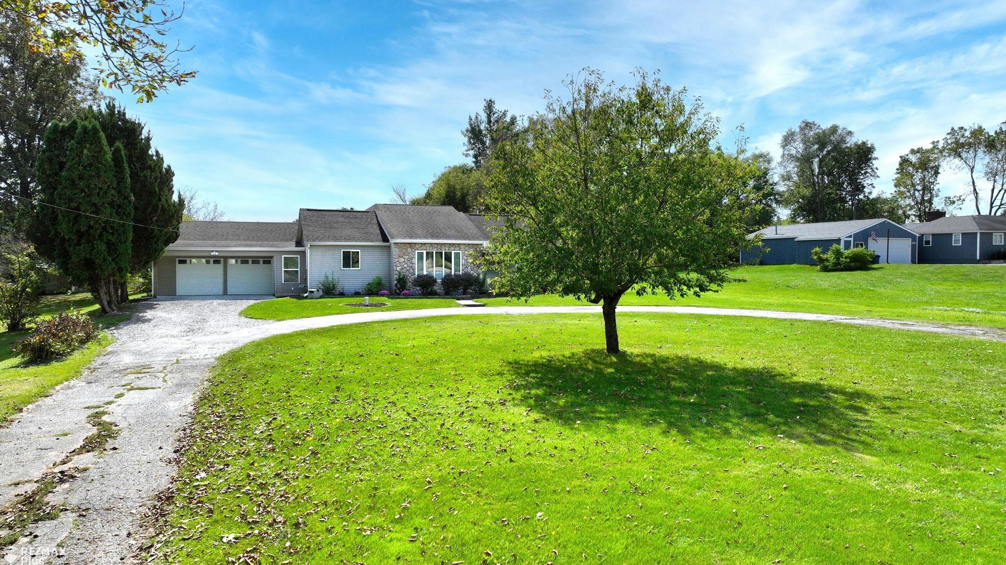 3795 Davison Road Lapeer, MI 48446 - Photo 40 of 59 50156654-dd8ed39f-ca24-42ad-a62c-30b7917e8ba4.JPG