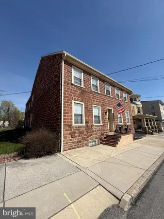 $1,195 | 43 East Main Street, Unit 4, Middletown, PA 17057
