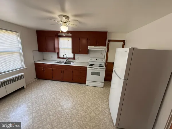 $1,195 | 43 East Main Street, Unit 4, Middletown, PA 17057