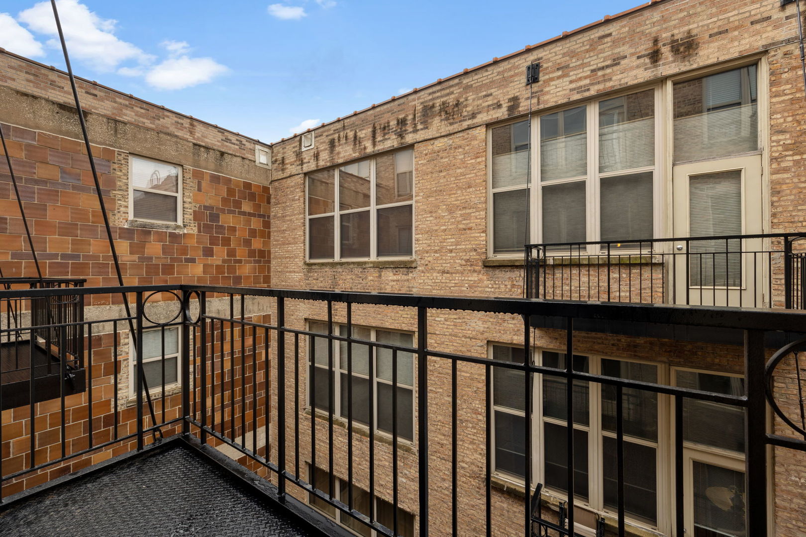 1500 West Monroe Street, Unit 618 Chicago, IL 60607 - Photo 8 of 18
