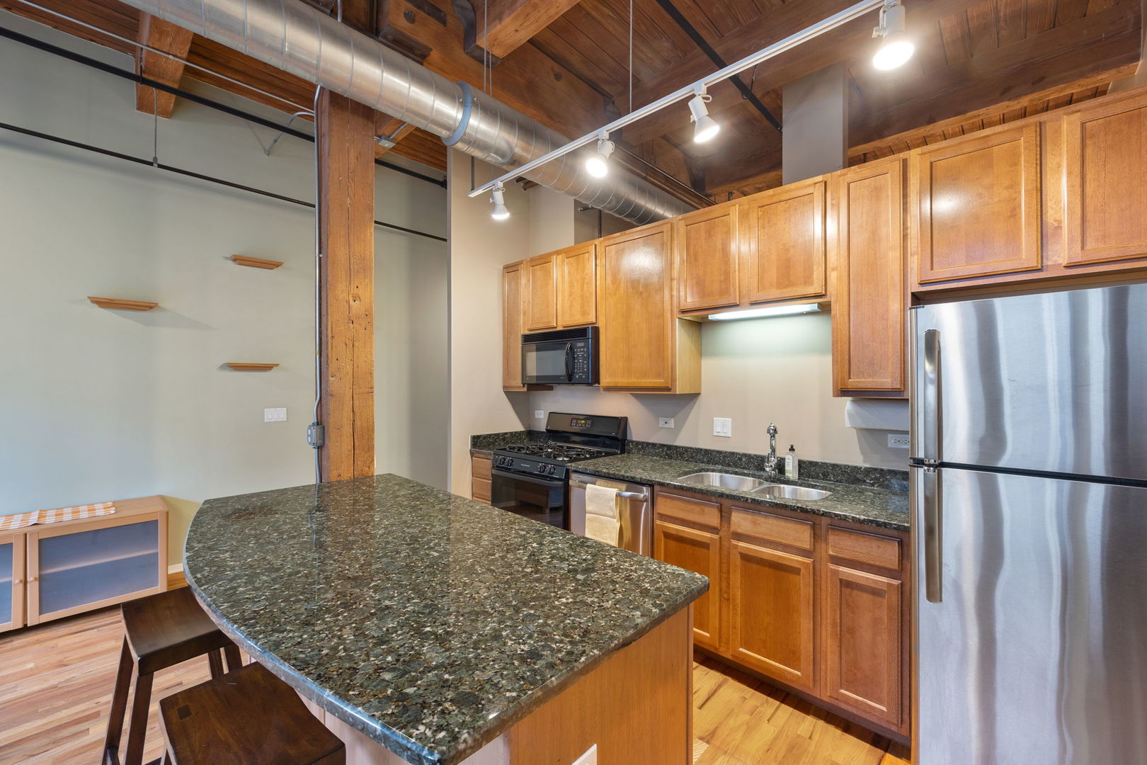 1500 West Monroe Street, Unit 618 Chicago, IL 60607 - Photo 10 of 18