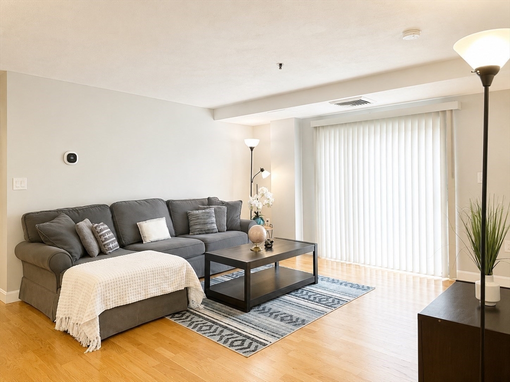 39 Parlin Street, Unit 207 Everett, MA 02149 - Photo 4 of 12