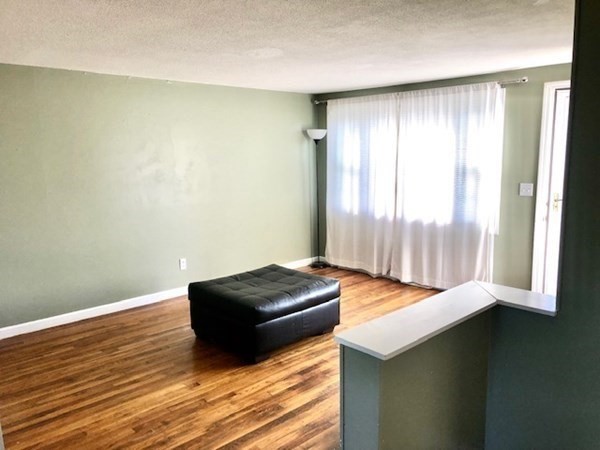 30 Keach Avenue Worcester, MA 01607 - Photo 11 of 28 Gallery Image 11
