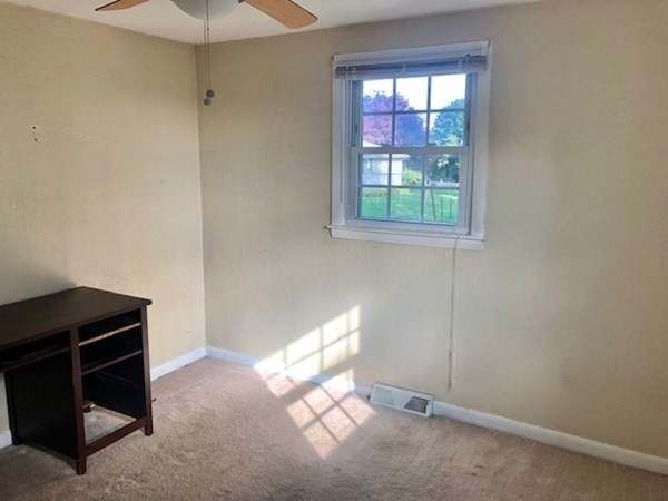 30 Keach Avenue Worcester, MA 01607 - Photo 20 of 28 Gallery Image 20