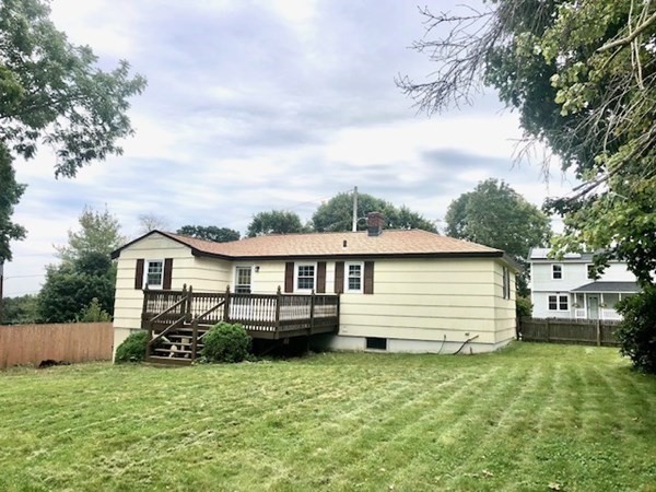 30 Keach Avenue Worcester, MA 01607 - Photo 4 of 28 Gallery Image 4