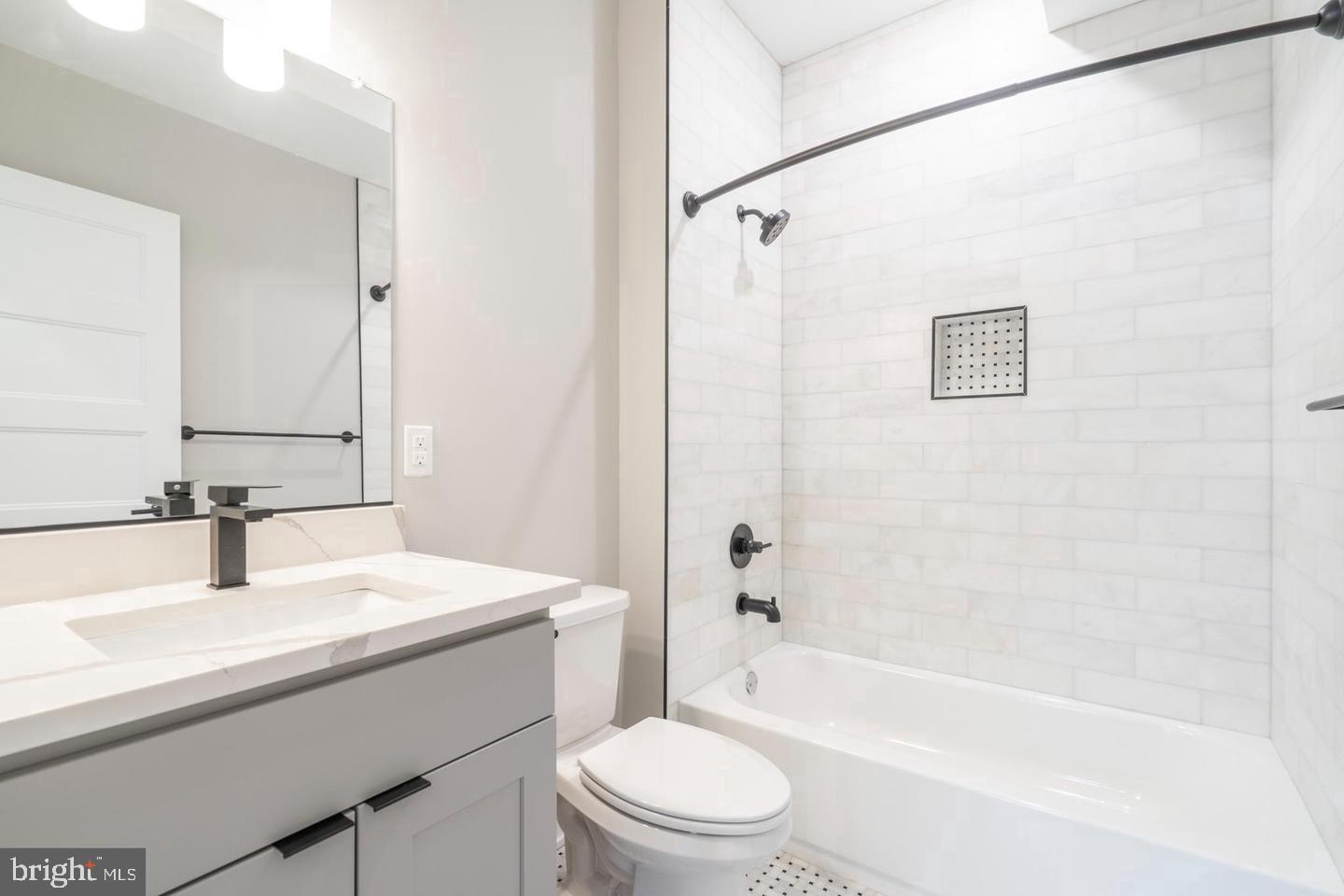 3401 Hamilton Street, Unit 1 Philadelphia, PA 19104 - Photo 27 of 33