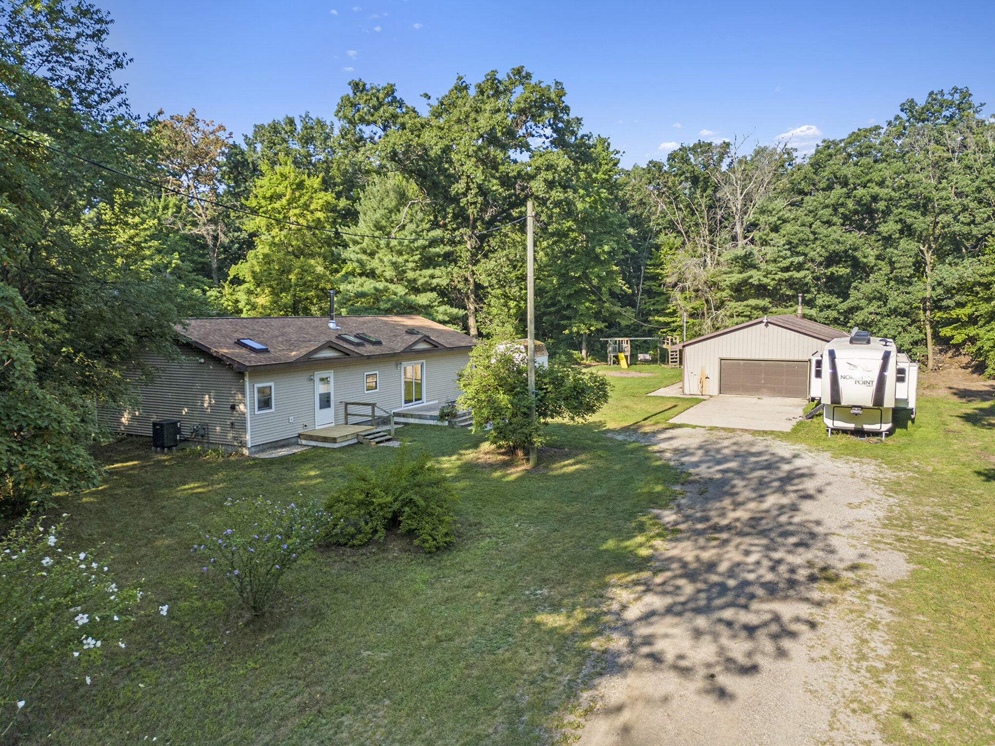 1067 South Sullivan Road Ravenna, MI 49451 - Photo 15 of 17 016_file_516