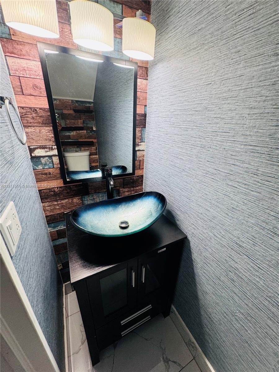 3977 West 9th Lane, Unit 4 Hialeah, FL 33012 - Photo 8 of 21