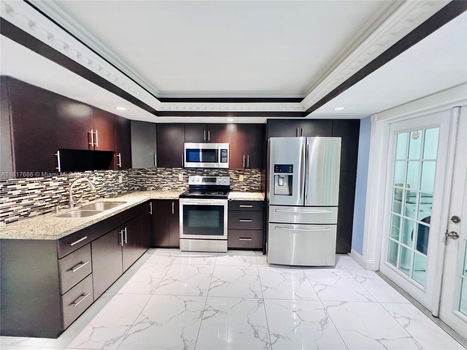 3977 West 9th Lane, Unit 4 Hialeah, FL 33012 - Photo 10 of 21