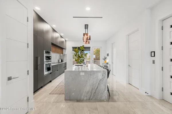 $1,795,000 | 1807 Riverview Drive, Melbourne, FL 32901