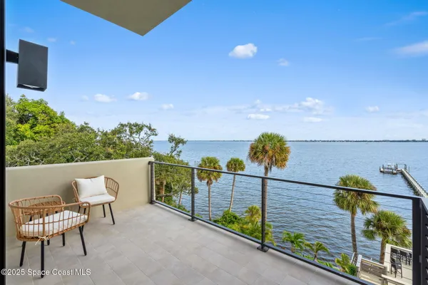 $1,795,000 | 1807 Riverview Drive, Melbourne, FL 32901