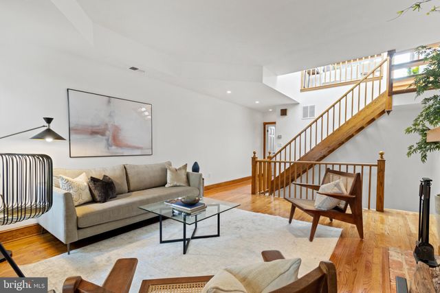 $2,009,000 | 1446 Swann Street Northwest, Washington, DC 20009