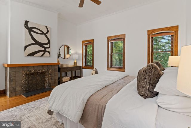 $2,009,000 | 1446 Swann Street Northwest, Washington, DC 20009