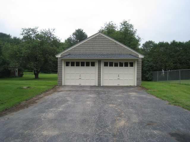 205 Pond Road Lewiston, ME 04240 - Photo 5 of 23 Parking Lot/Garage.