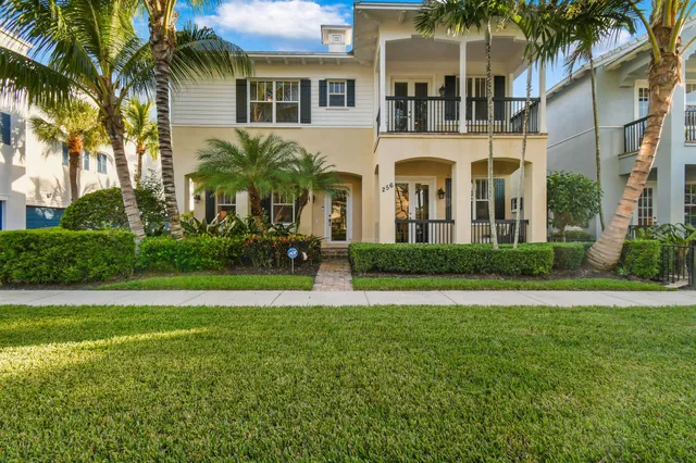 $1,250,000 | 256 West Bay Cedar Circle, Jupiter, FL 33458
