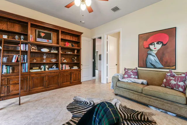 $1,250,000 | 256 West Bay Cedar Circle, Jupiter, FL 33458